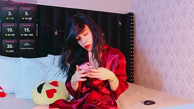 littleebluee online show from December 2025 03:07:01 AM