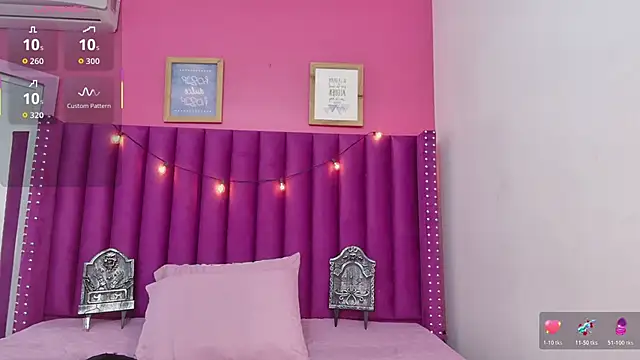 littleebluee online show from November 2025 03:24:02 AM