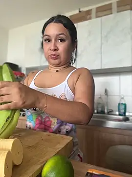 Pretty Isadora online show from March 2026 06:09:01 PM