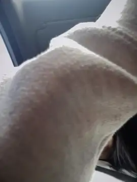 Pretty Isadora online show from March 2025 07:04:01 PM