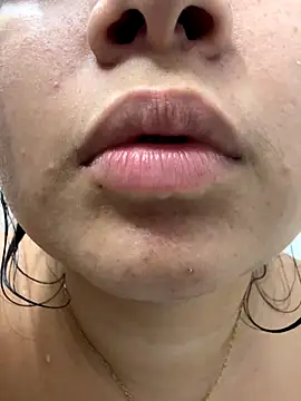 Snapshot of Pretty_Isadora chatting on December 2025 09:23:01 PM Pretty Isadora online show from December 2025 09:23:01 PM