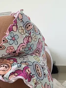 Pretty Isadora online show from February 2026 03:22:01 PM