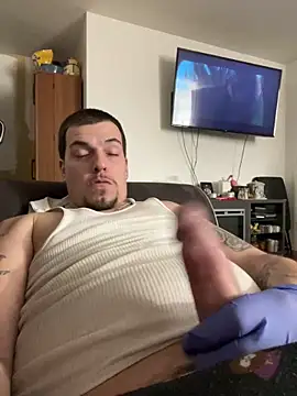 Snapshot of joeycbigcock chatting on February 2025 05:33:01 AM joeycbigcock online show from February 2025 05:33:01 AM