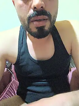Kaan1607 online show from May 2026 10:04:02 PM