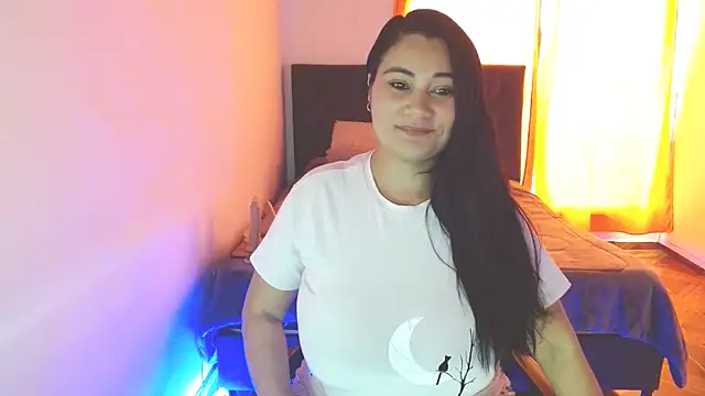 Kerly Lopez online show from April 2026 05:39:01 PM