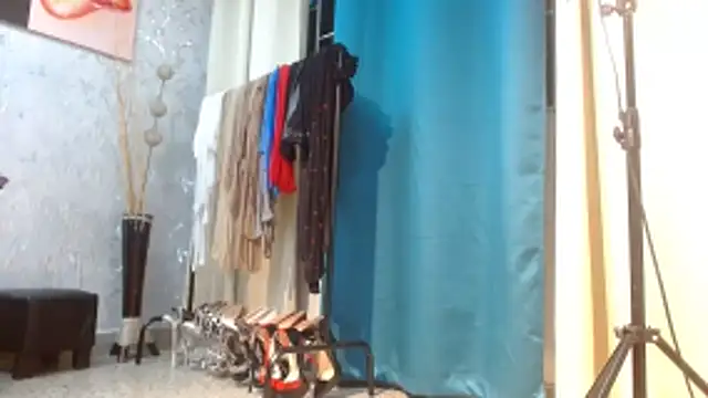 Samantabrown  online show from February 2026 11:17:01 AM