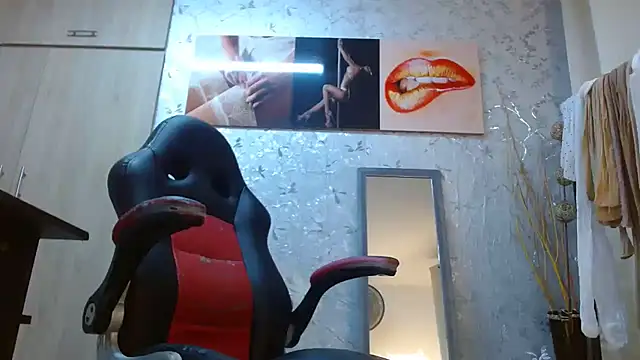 Samantabrown  online show from February 2026 11:11:02 AM