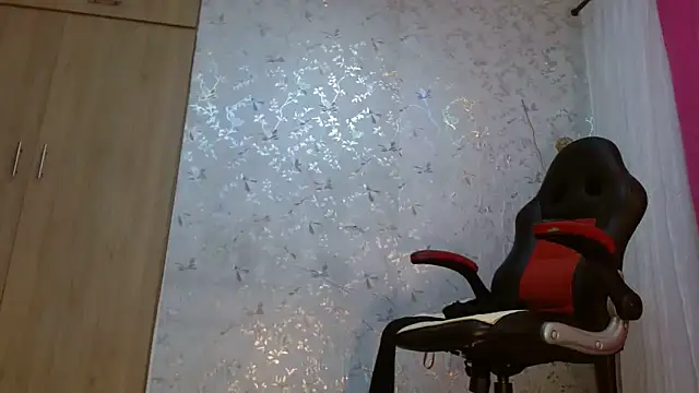 Samantabrown  online show from March 2025 05:37:01 PM