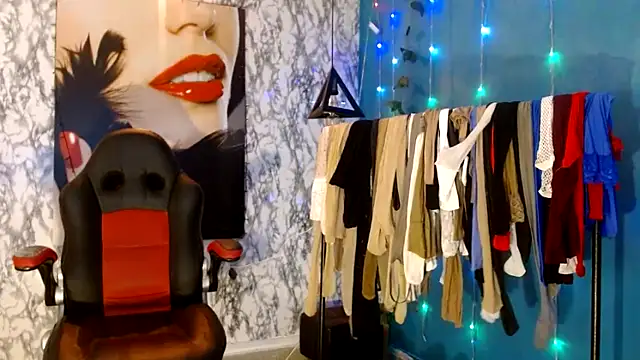 Samantabrown  online show from March 2026 11:38:02 AM