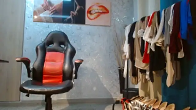 Samantabrown  online show from March 2026 11:15:01 AM