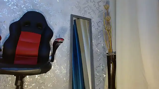 Samantabrown  online show from November 2025 11:20:02 AM