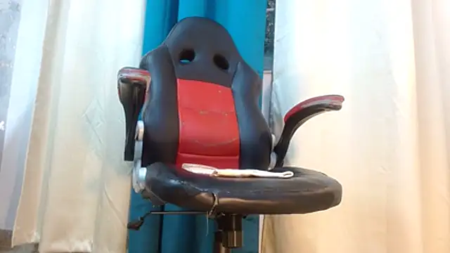 Samantabrown  online show from January 2026 11:24:02 AM