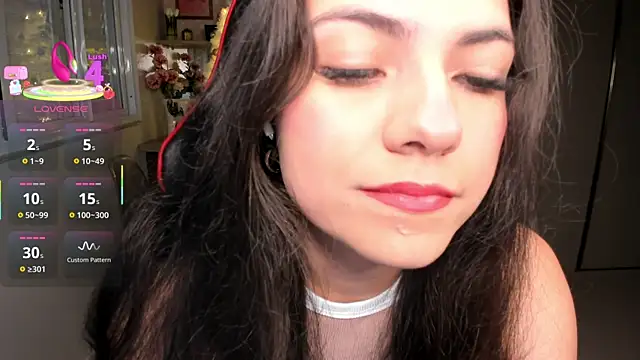 ivyy scott online show from November 2025 09:08:01 PM