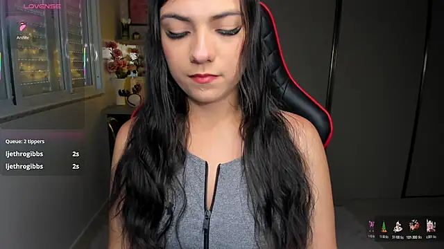 ivyy scott online show from December 2025 10:49:02 AM