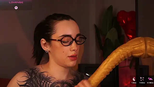 EvaCanton online show from February 2026 02:08:01 AM