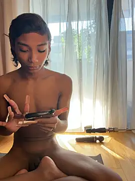 alejo cute online show from February 2026 12:27:01 PM