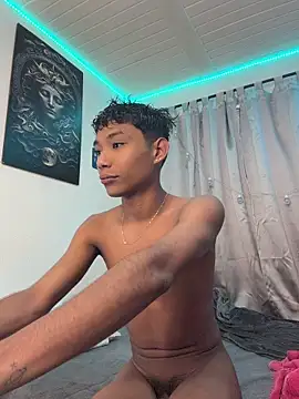 Snapshot of alejo_cute chatting on July 2026 12:05:02 PM alejo cute online show from July 2026 12:05:02 PM