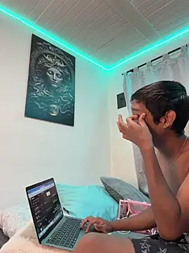 alejo cute online show from May 2026 03:11:02 PM