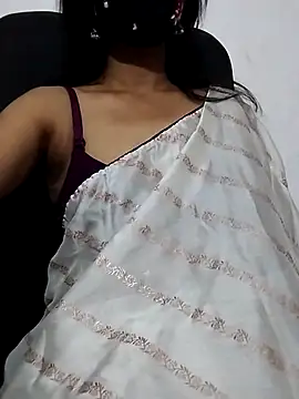 Triveni-Lovely online show from November 2025 02:27:02 PM