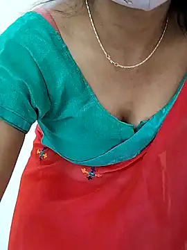 Snapshot of Triveni-Lovely chatting on December 2024 08:07:02 AM Triveni-Lovely online show from December 2024 08:07:02 AM