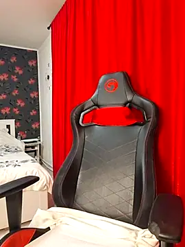 loryyy sexyyy online show from April 2026 09:38:02 PM