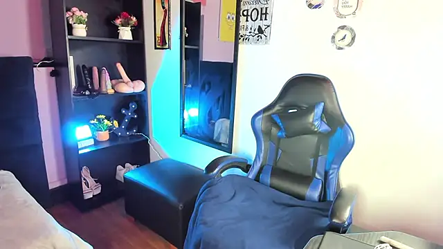 Amy hoy69 online show from October 2025 02:37:01 AM