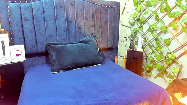 Amy hoy69 online show from March 2026 03:06:01 AM