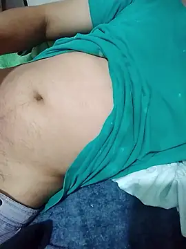 thiagop1050 online show from September 2025 06:42:01 AM