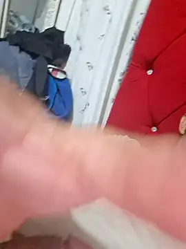 thiagop1050 online show from December 2025 05:32:01 AM