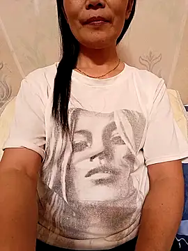 Snapshot of Asian_girl13 chatting on January 2026 01:26:01 PM Asian girl13 online show from January 2026 01:26:01 PM