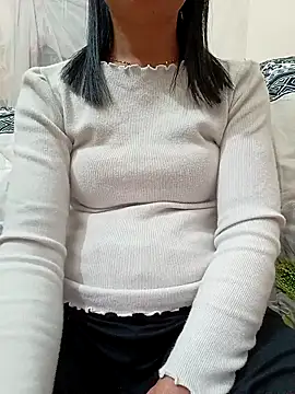 Asian girl13 online show from March 2026 04:00:01 PM