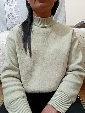 Snapshot of Asian_girl13 chatting on February 2026 03:01:02 PM Asian girl13 online show from February 2026 03:01:02 PM