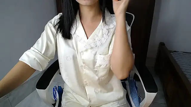 Lunobaby 204 online show from November 2025 01:44:02 AM