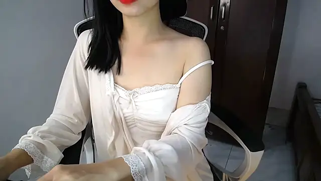 Lunobaby 204 online show from November 2025 09:41:01 PM