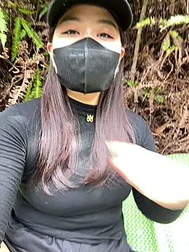 --Lyly-- online show from February 2026 06:31:01 AM