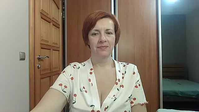 LoraLoraMay online show from February 2026 07:15:01 PM