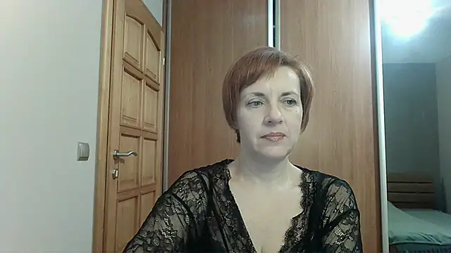 LoraLoraMay online show from February 2026 04:25:01 PM