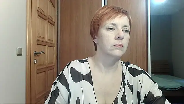 Snapshot of LoraLoraMay chatting on May 2026 06:15:02 PM LoraLoraMay online show from May 2026 06:15:02 PM