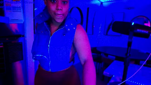 BriannaBrave online show from March 2026 08:27:01 AM