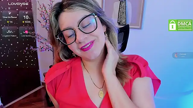 Chanelll Taylorr  online show from March 2025 01:12:02 PM