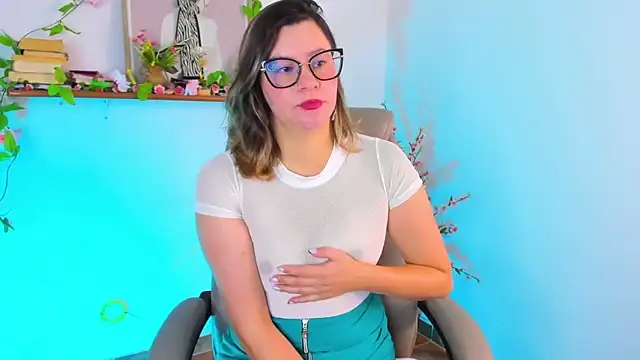 Chanelll Taylorr  online show from February 2026 12:56:01 PM