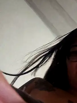 ZTahya online show from December 2025 07:17:01 PM