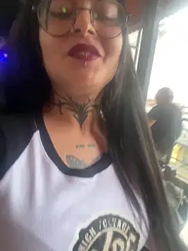 ZTahya online show from December 2025 10:35:02 PM