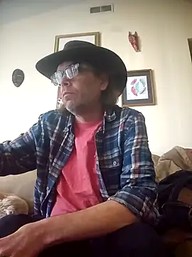 Snapshot of Geaux_Again chatting on January 2025 05:38:02 PM Geaux Again online show from January 2025 05:38:02 PM