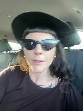 OniricFemme online show from February 2026 03:47:01 PM