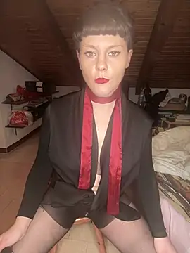 OniricFemme online show from March 2025 02:10:01 AM