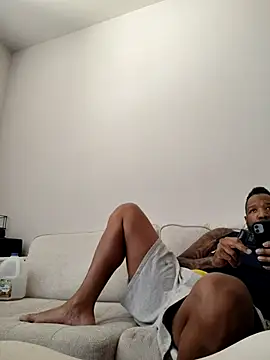 3prettyboy3 online show from April 2026 10:00:01 PM