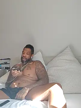 3prettyboy3 online show from November 2025 08:24:02 PM