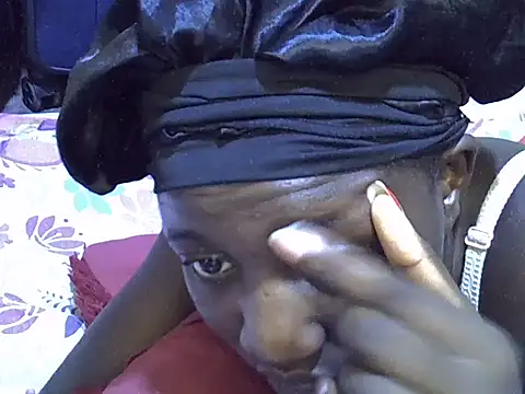 Adaline-Paris online show from January 2026 07:01:02 AM