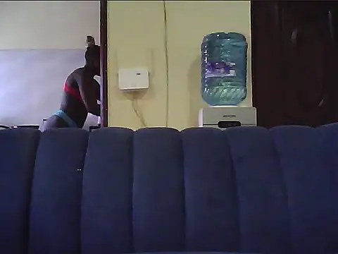 Adaline-Paris online show from April 2026 07:14:01 AM